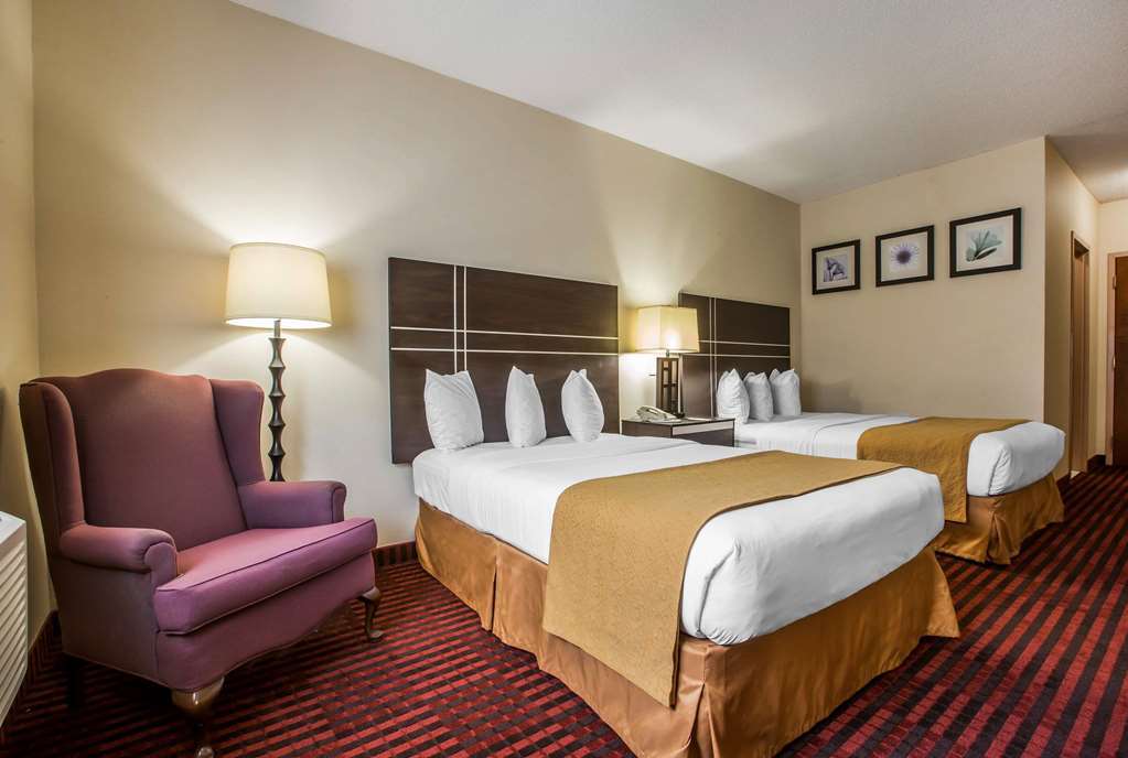 Quality Inn Schenectady - Albany Room photo